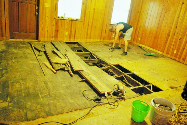 Subfloor Demolition in Golden